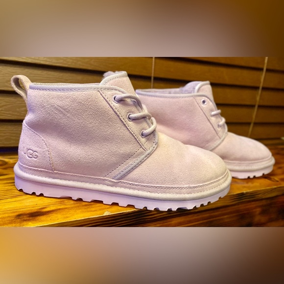 UGG WOMEN’S NEUMEL CHUKKA BOOTS - Picture 2 of 8